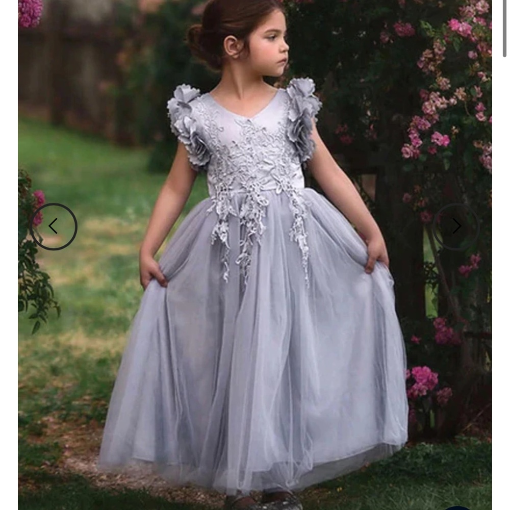 Girls dress